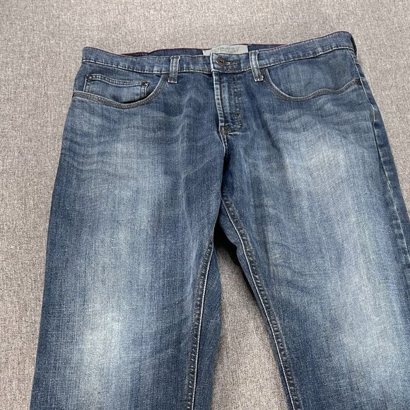 Wrangler Denim Jeans Men's "34" SLIM STRAIGTH Leg Blue Medium Wash Work Casual - Picture 5 of 14